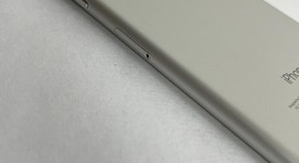 Mint
													Apple iPhone 6 - Verizon, Silver, 16 GB, A1549, photo 3 of 6