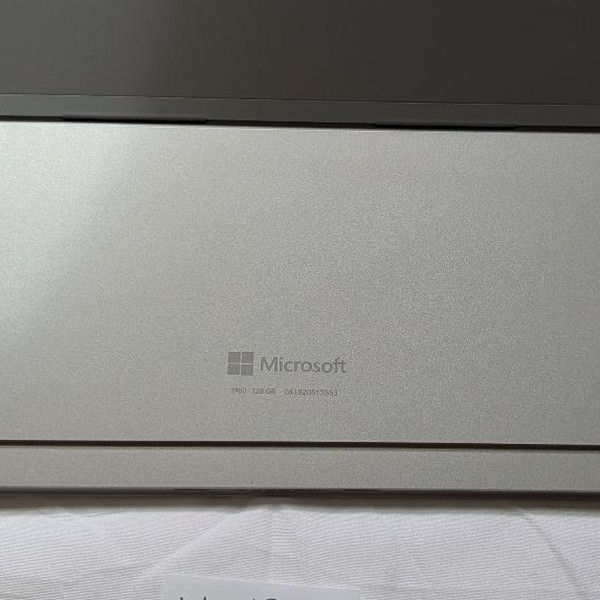 Microsoft Surface Pro 7 Plus - 128 GB, Platinum, 8 GB, Intel Core i5, Wi-Fi