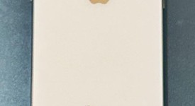 Good
													Apple iPhone Xs - Unlocked, Silver, 256 GB, A1920, photo 3 of 9