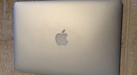 Good
													MacBook Pro 2015 (Retina) - 13" - Silver, 256 GB, 8 GB, photo 4 of 13