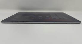 Mint
													Apple iPad Air 2 - Unlocked, Gray, 32 GB, photo 5 of 6