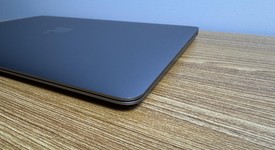 Good
													MacBook Air 2020 - 13" - I5, Gray, 512 GB, 8 GB, photo 4 of 8