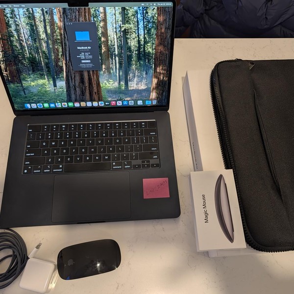 MacBook Air 2024 (M3) - 15 inch - Apple M3, Midnight, 256 GB, 16 GB, 10-core GPU