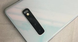 Fair
													Samsung Galaxy S10 Plus - Verizon, White, 128 GB, 8 GB, SM-G975U, photo 3 of 7