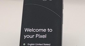 Good
													Google Pixel 8 - Unlocked, Hazel, 128 GB, 8 GB, G9BQD, Sub-6 5G, photo 3 of 3