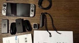 Good
													Nintendo Switch - OLED - White, 64 GB, photo 2 of 8