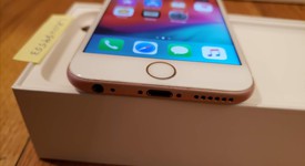 Mint
													Apple iPhone 6S - Unlocked, Gold, 32 GB, A1633, photo 3 of 9