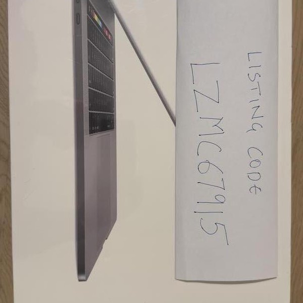 MacBook Pro 2019 - 16 inch - 512 GB, Gray, 16 GB, Intel Core i9