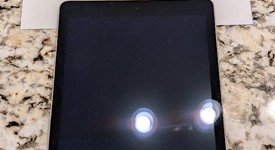 Mint
													Apple iPad Air 2 - Wi-Fi, Silver, 128 GB, photo 3 of 9