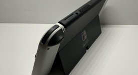 Good
													Nintendo Switch - OLED - White, 64 GB, photo 2 of 7