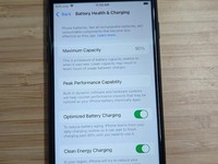 Apple iPhone SE 3rd Gen 2022