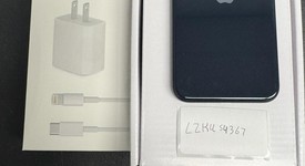 Good
													Apple iPhone SE 3rd Gen 2022 - Unlocked, Midnight, 256 GB, A2595, photo 2 of 3
