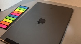 Good
													Apple iPad 9th Gen - Unlocked, Gray, 256 GB, A2603, photo 5 of 5