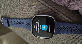 Good
													Fitbit Versa 4 - Graphite, photo 2 of 8