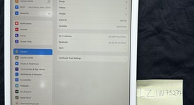 Fair
													Apple iPad Pro 12.9" 2nd Gen 2017 - Wi-Fi, Silver, 256 GB, photo 2 of 6