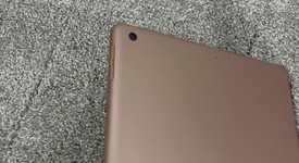 Good
													Apple iPad 8th Gen - Wi-Fi, Gold, 32 GB, A2270, photo 5 of 8