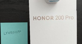 New
													Honor 200 Pro - Unlocked Non-US, Black, 512 GB, 12 GB, photo 4 of 4