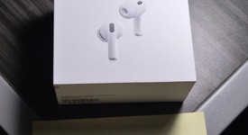 New
													Apple AirPods Pro 3, photo 1 of 3