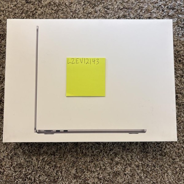 MacBook Air 2024 (M3) - 13 inch - 512 GB, Gray, 16 GB, Apple M3, 10-core GPU