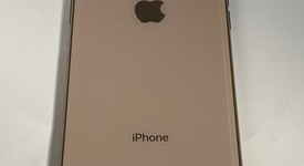 Mint
													Apple iPhone Xs - Unlocked, Gold, 256 GB, A1920, photo 4 of 5