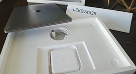 Good
													MacBook Pro 2020 - 13" - Apple M1, Gray, 256 GB, 8 GB, photo 2 of 7