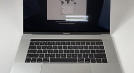 Good
													MacBook Pro 2016 (With Touch Bar) - 15" - Gray, 512 GB, 16 GB, photo 1 of 7