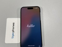 Apple iPhone 16