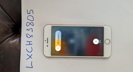 Good
													Apple iPhone 8 - Verizon, Gold, 64 GB, A1863, photo 2 of 4