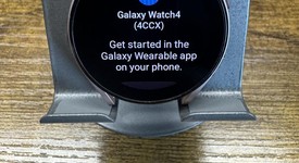 Mint
													Samsung Galaxy Watch4 - Unlocked, Gold, 40mm, photo 5 of 5