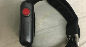Good
													Apple Watch Series 3 38mm - Unlocked, Gray, A1860, Aluminum, photo 6 of 6