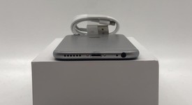Good
													Apple iPhone 6S - AT&T, Grey, 64 GB, A1633, photo 3 of 10