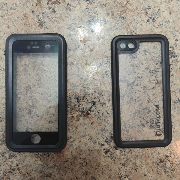 Apple iPhone SE 1st Gen 2016 - Unlocked, 64 GB, Grey, A1662