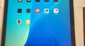 Mint
													Apple iPad 8th Gen - Wi-Fi, Gray, 32 GB, A2270, photo 6 of 6