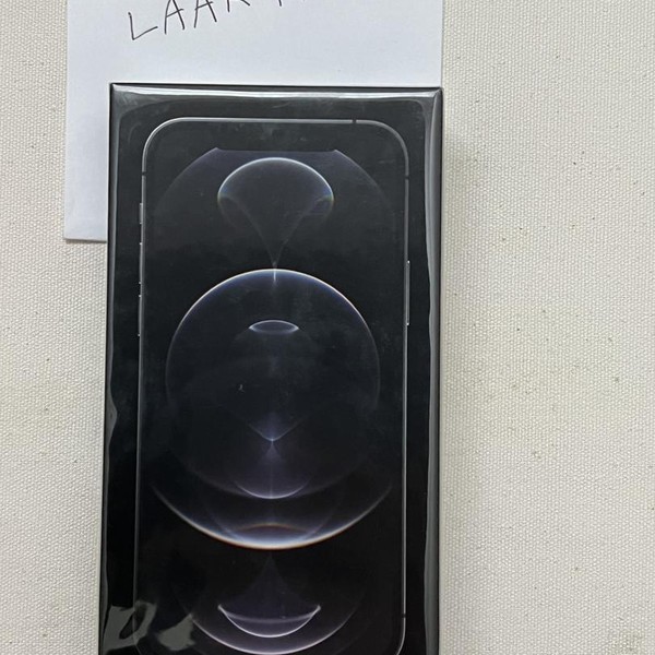 Apple iPhone 12 Pro - Unlocked, 256 GB, Graphite, A2341