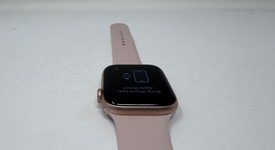 Good
													Apple Watch Series 4 44mm - Gold, A1978 - GPS, Aluminum, photo 4 of 6