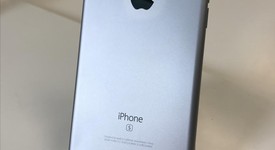 Good
													Apple iPhone 6S - Sprint, Grey, 32 GB, A1688, photo 3 of 8