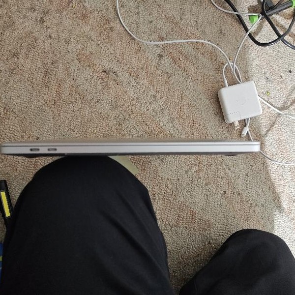 MacBook Pro 2019 - 16 inch - 512 GB, Silver, 32 GB, Intel Core i7