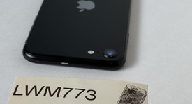 Fair
													Apple iPhone SE 3rd Gen 2022 - Unlocked, Midnight, 64 GB, A2595, photo 3 of 9