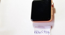 Good
													Apple Watch Series 3 42mm - Unlocked, Gold, A1861, Aluminum, photo 2 of 5