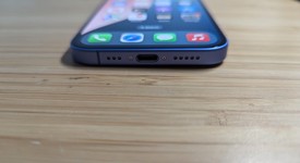Good
													Apple iPhone 16 - Verizon, Ultramarine, 128 GB, A3081, photo 3 of 13