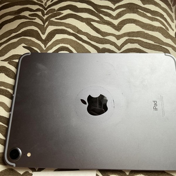 Apple iPad Mini 6th Gen - AT&T, 64 GB, Purple, A2568