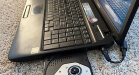 Good
													Toshiba Laptop, photo 4 of 5