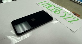 Mint
													Apple iPhone SE 3rd Gen 2022 - Unlocked, Midnight, 64 GB, A2595, photo 4 of 7