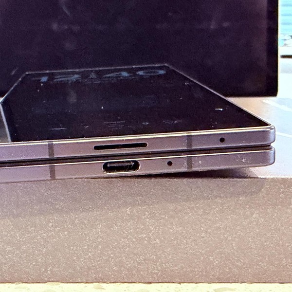 Samsung Galaxy Z Fold7 - Unlocked, 256 GB, Jetblack, 12 GB, SM-F966U1