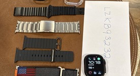 Mint
													Apple Watch Ultra 2 49mm - Unlocked, Black, A2986, photo 1 of 12