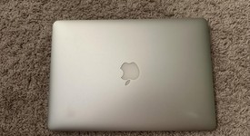 Good
													MacBook Air 2015 - 13" - Silver, 128 GB, 4 GB, photo 4 of 9