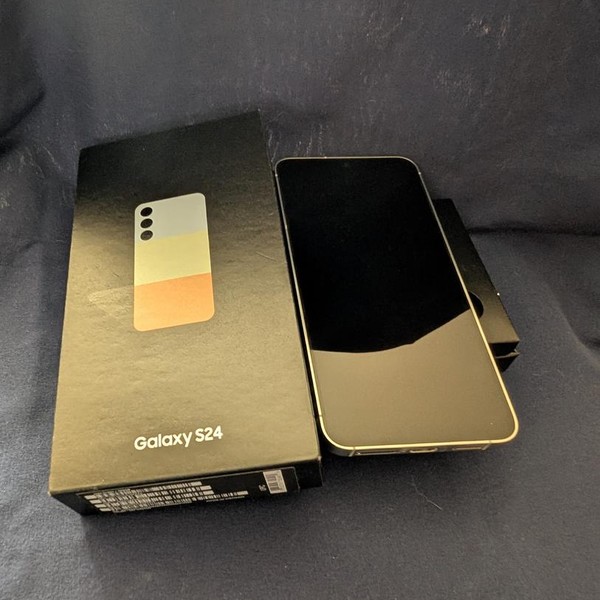 Samsung Galaxy S24 - Unlocked, 256 GB, Green, 8 GB, SM-S921U1