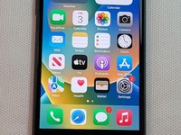 Apple iPhone 8