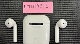 Used
													Apple AirPods 2nd Gen - Lightning Case, photo 5 of 6