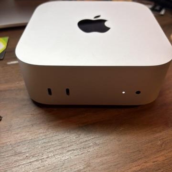 Mac Mini 2024 - 1 TB, 48 GB, Apple M4 Pro 14-core